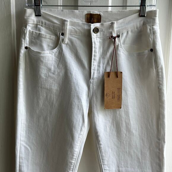 Driftwood Colette Embroidered Cuff Straight Leg Jeans NWT - Picture 8 of 10